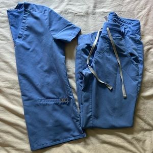 Figs Ceil Blue Scrub Set size XS (top and bottom)